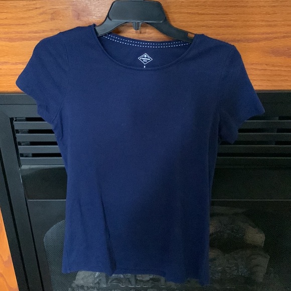 St. John’s bay navy short sleeve shirt size small - Picture 1 of 3